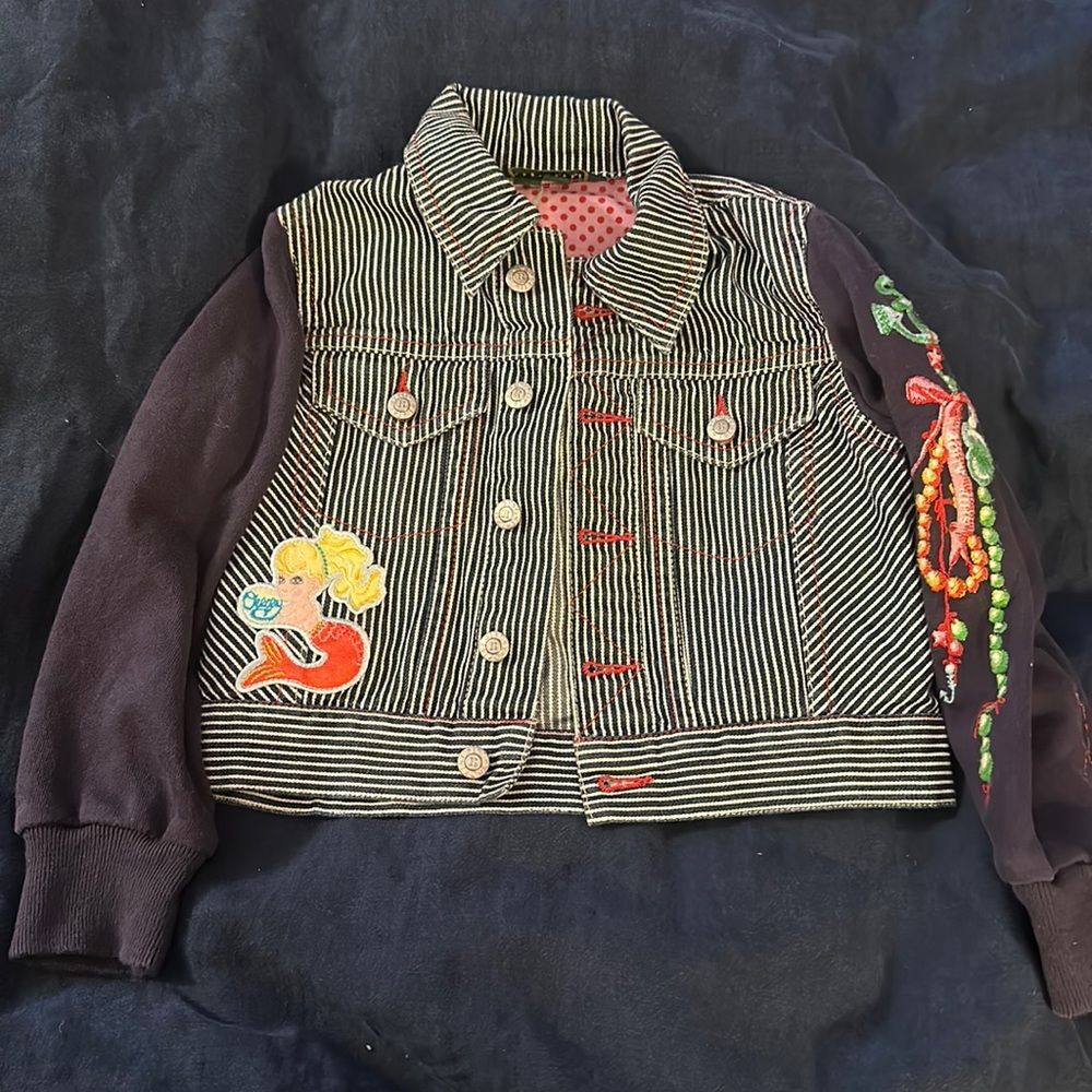 Oulily toddler jacket size 4. Great piece!